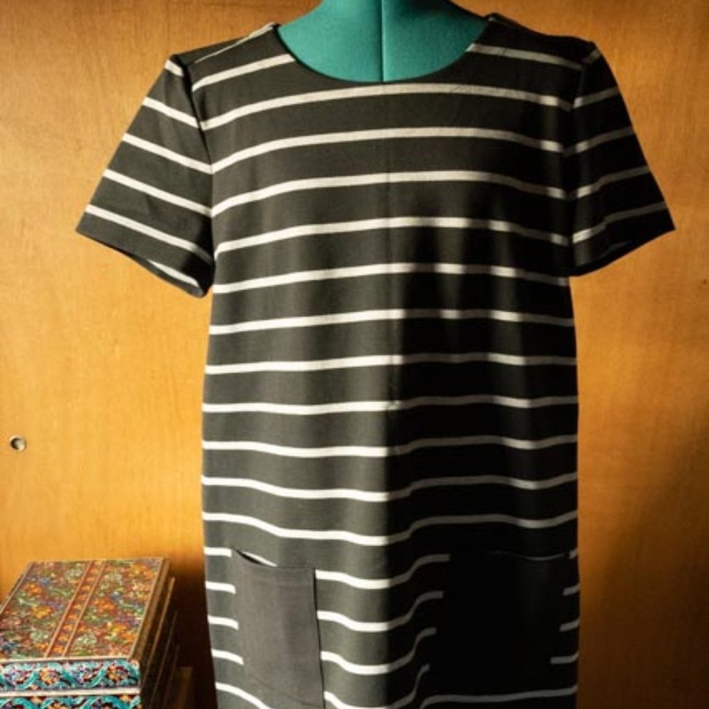 Gap True Black w White Stripes Pocket Shift MIni Dress womens XL